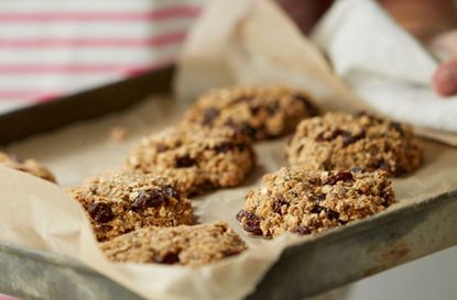 Deliciously Ella healthy cookies 