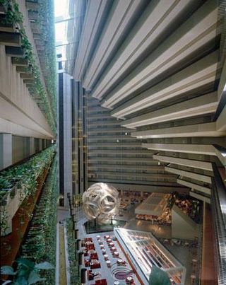 Hyatt Regency San Francisco atrium, 1974 with sculpture Eclipse by Charles Perry.