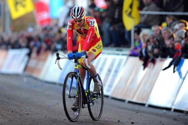 Kevin Cant (Deception Teleurstelling) in the elite men without contract category.