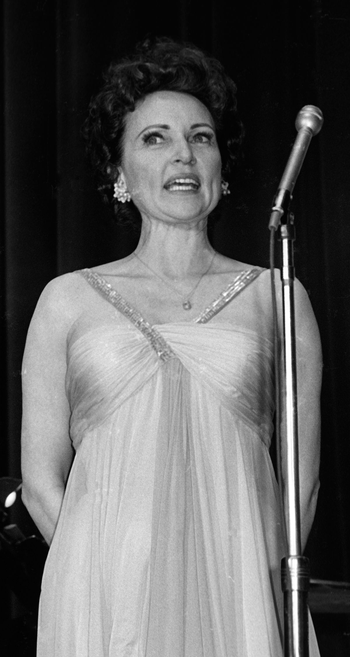 Betty White at the 20th Annual Radio and Television Guild Benefit Gala in 1968