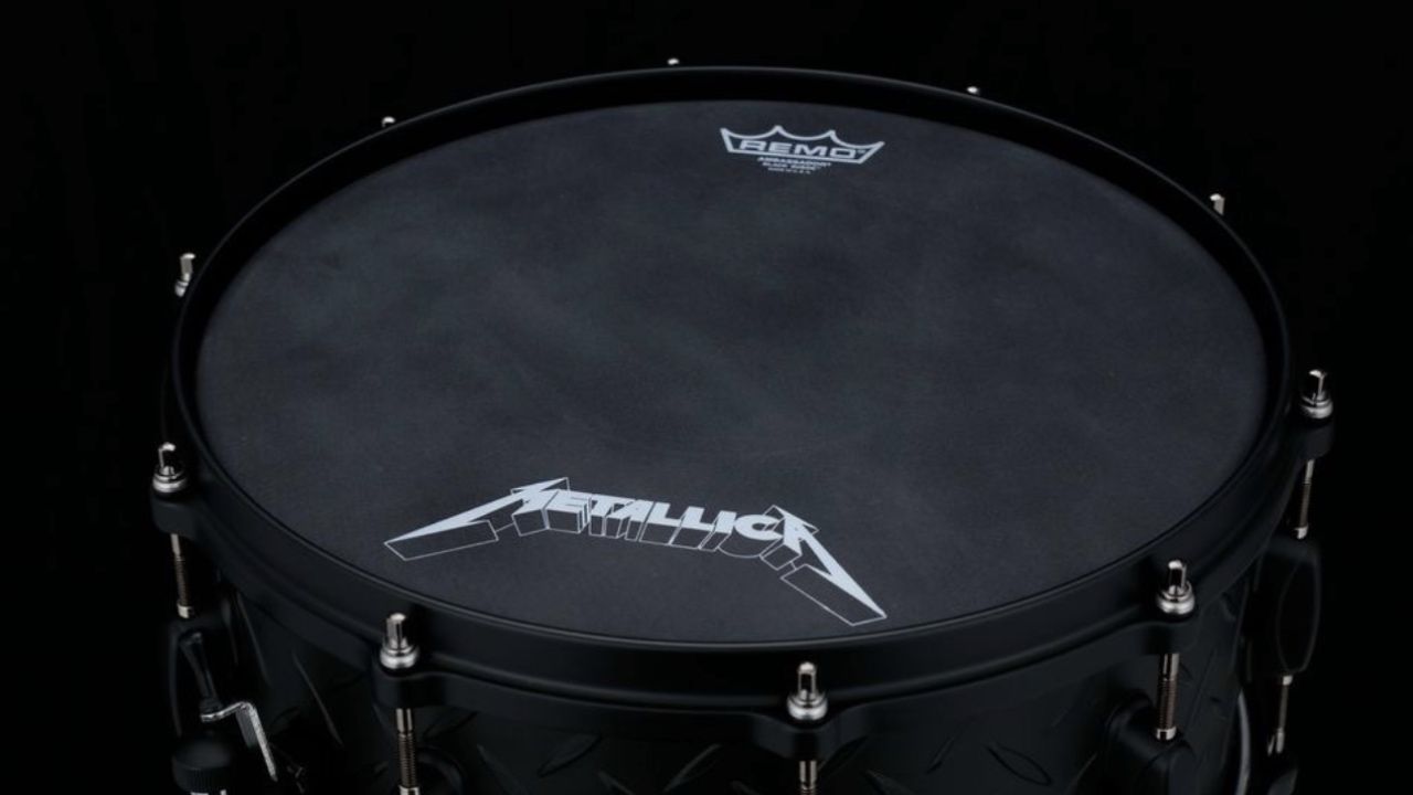 Tama Ltd Edition Lars Ulrich Black Album Signature Snare