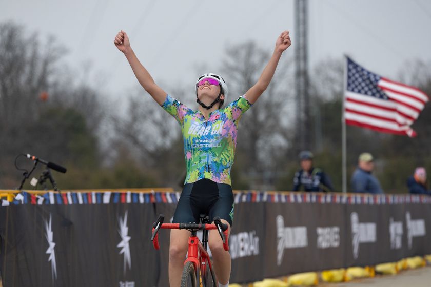 Kira Mullins wins women junior 17-18 title at USA Cycling Cyclocross National Championships