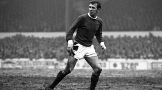 Pat Crerand, Manchester United and Scotland half-back, playing for Manchester United against Chelsea FC, in the Football League Division 1, at Stamford Bridge London on 15th March 1969. (Photo by Ian McLennan/Getty Images)