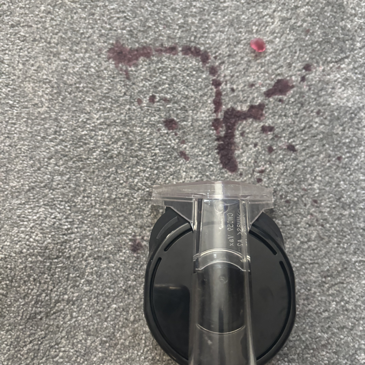 VAX Platinum SmartWash cleaning blackcurrant juice
