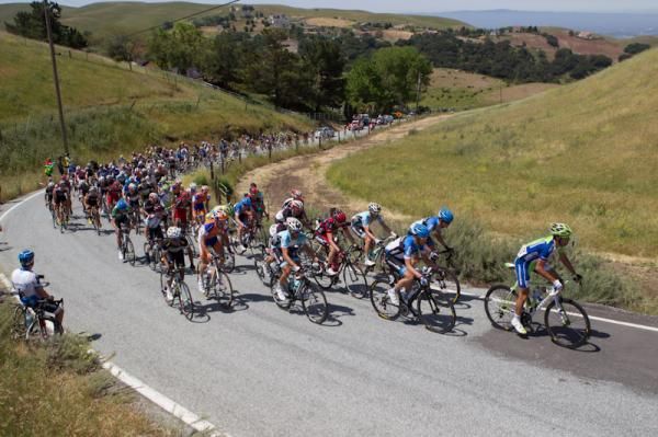 The peloton tackles the climb to the first KOM.