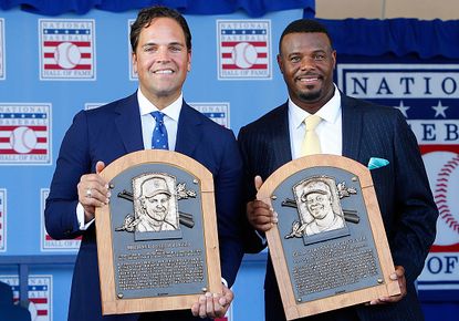 Mike Piazza and Ken Griffey Jr.