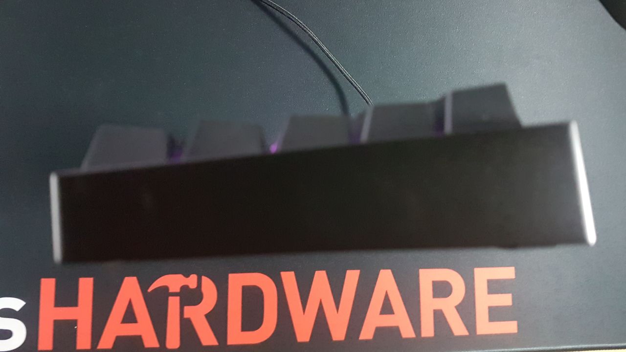Endgame Gear KB65HE