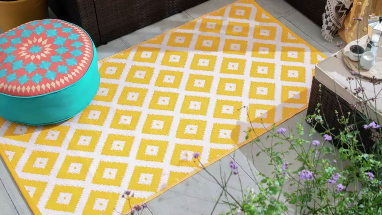 Editor&#039;s Picks: Argos Home Global Yellow Outdoor Rug