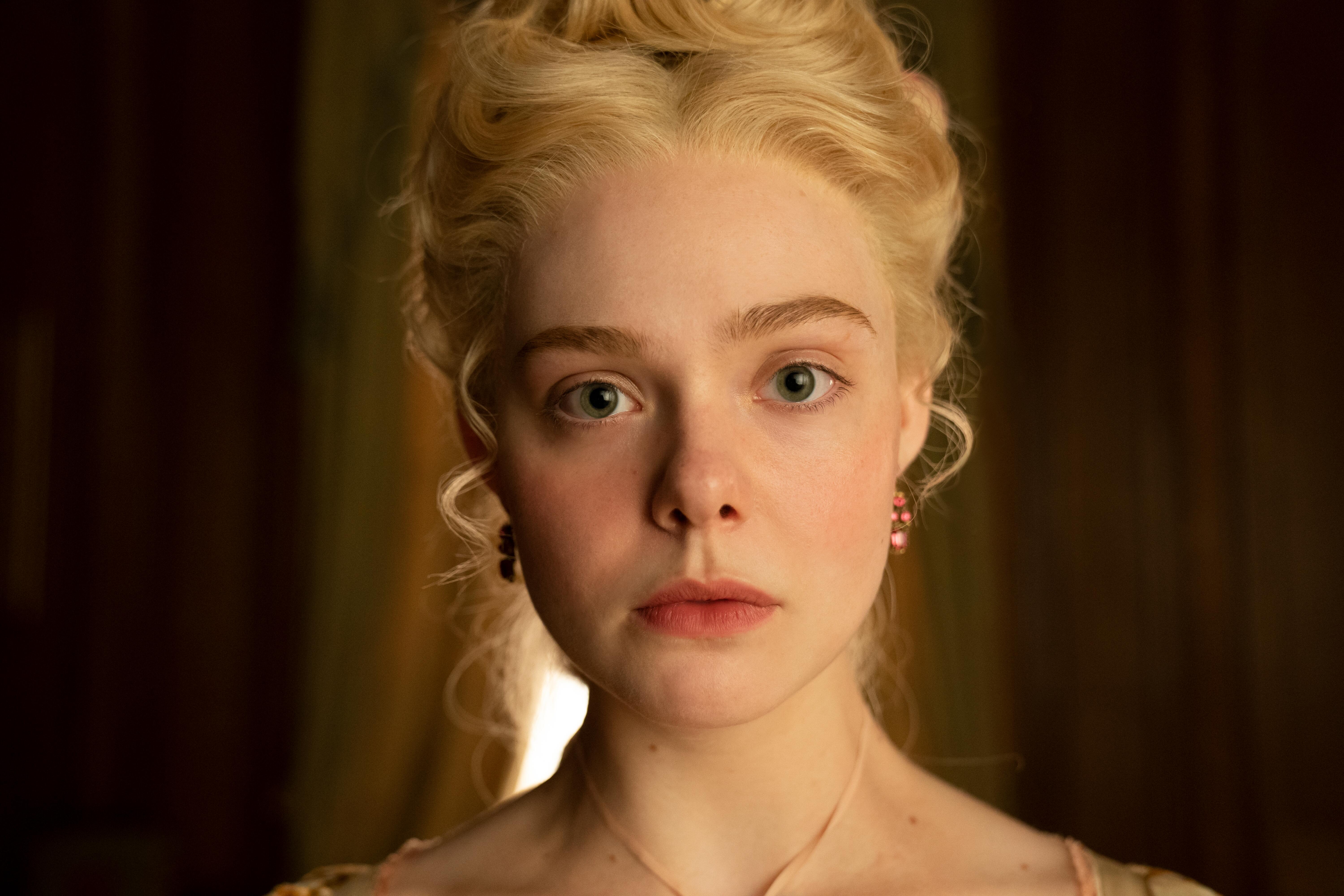 Elle Fanning stars.
