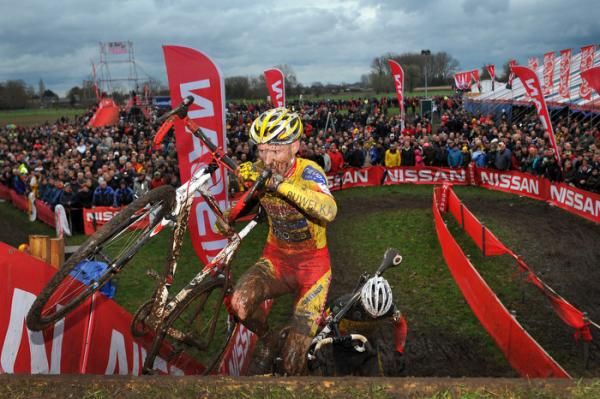 Vantornout leads up a ramp