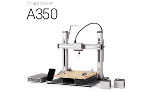 En 3D-printer av typen Snapmaker 2.0 A350 mot en hvit bakgrunn.