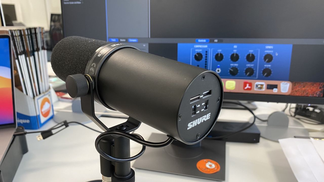 Shure SM7B