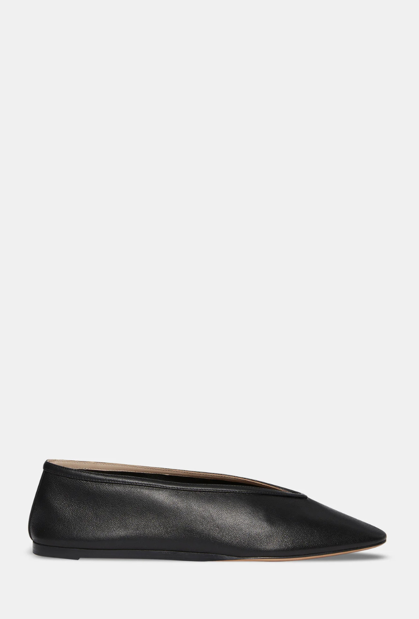 Le Monde B&amp;eacute;ryl, Luna Slipper / Black Leather