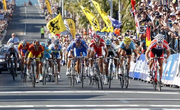 Thor Hushovd (Norway) takes it on the line.