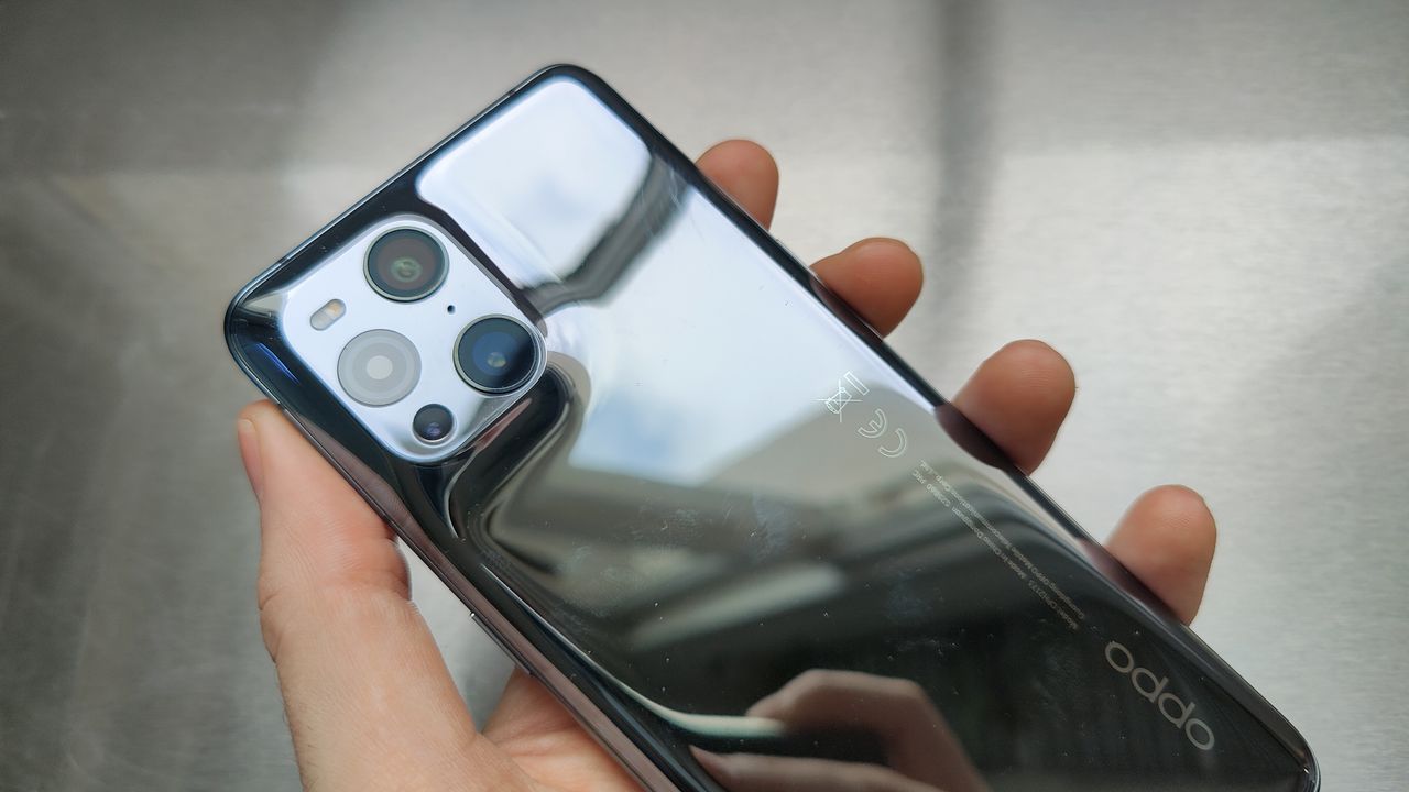 Oppo Find X3 Pro camera