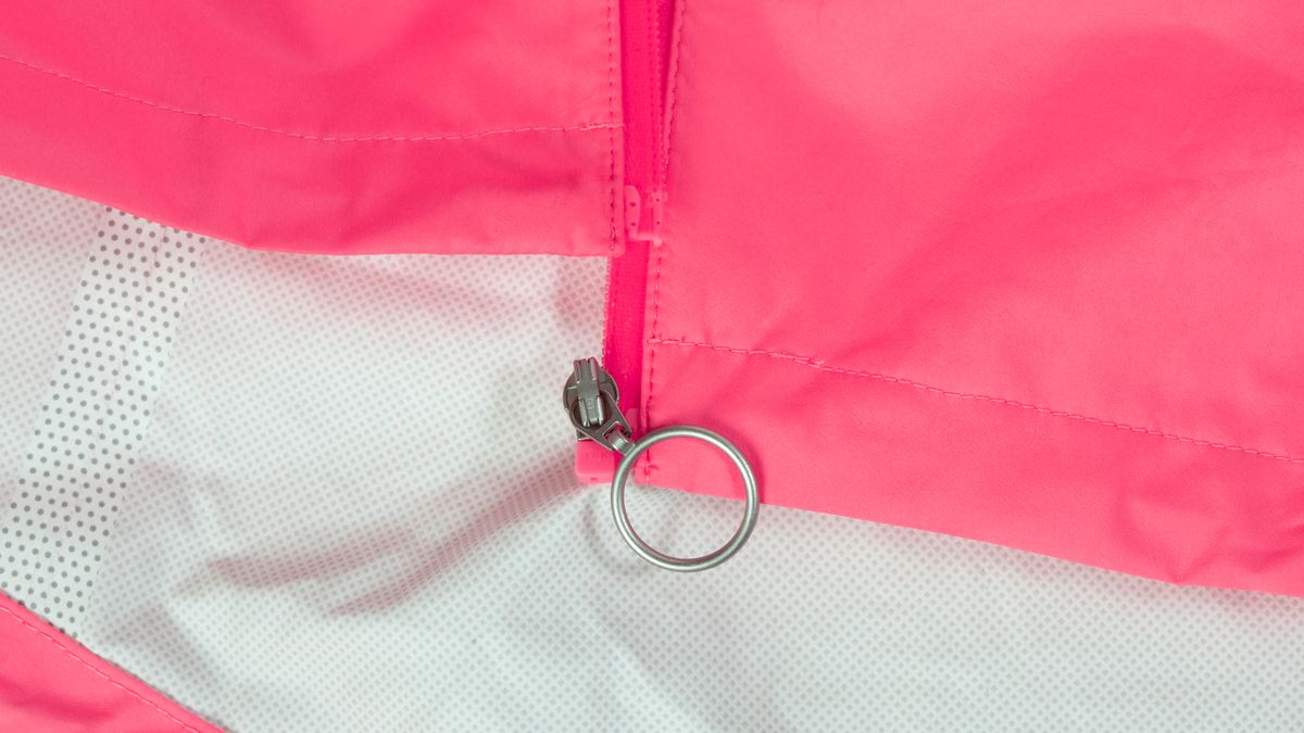 Rapha Commuter Jacket zipper detail