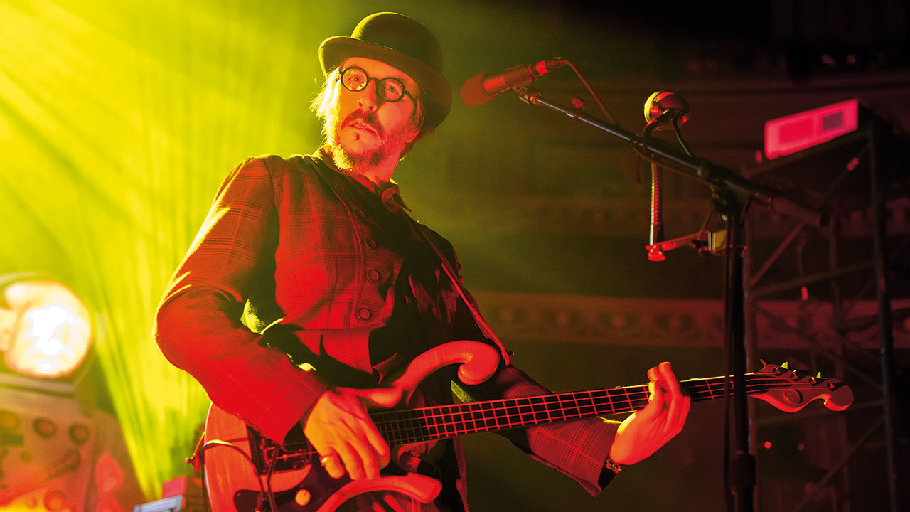 a shot of primus live