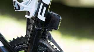 If the protrusions on the front and rear derailleurs look similar, that's because they're batteries that are fully interchangeable, according to our sources
