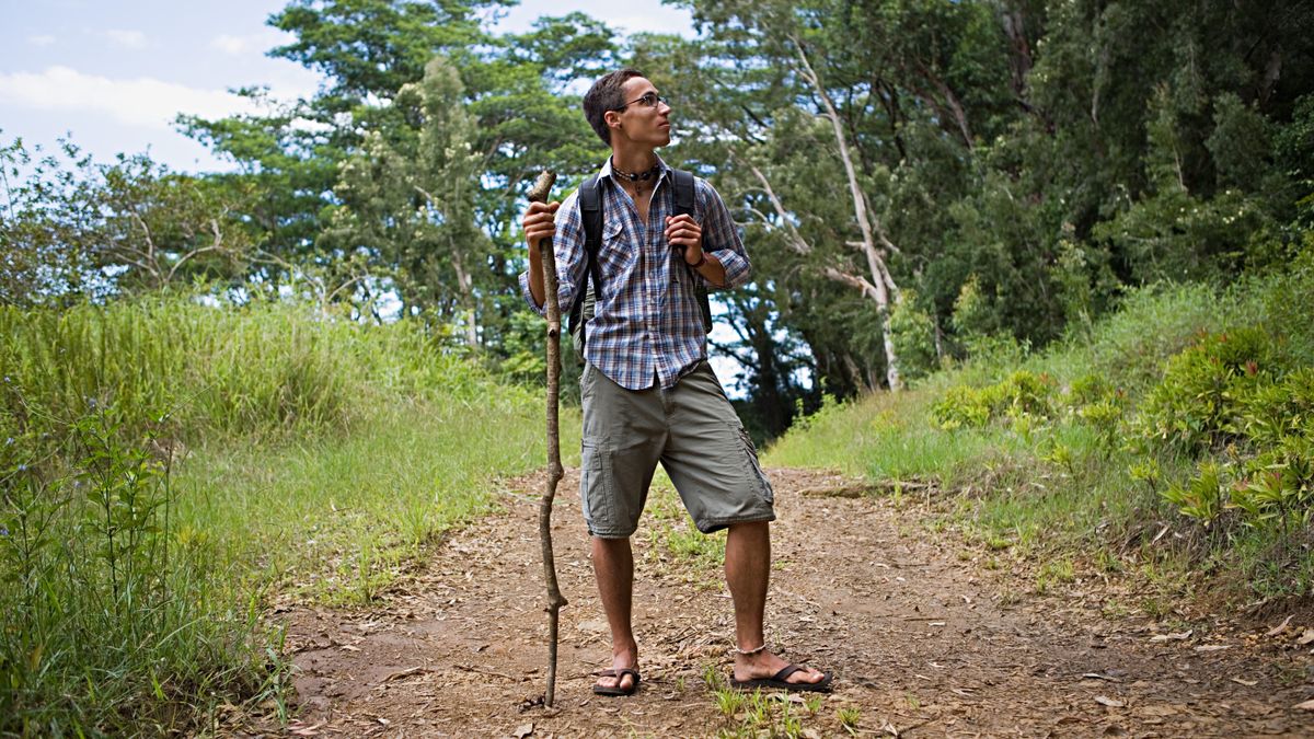 Can you go hiking in flip flops? | Advnture
