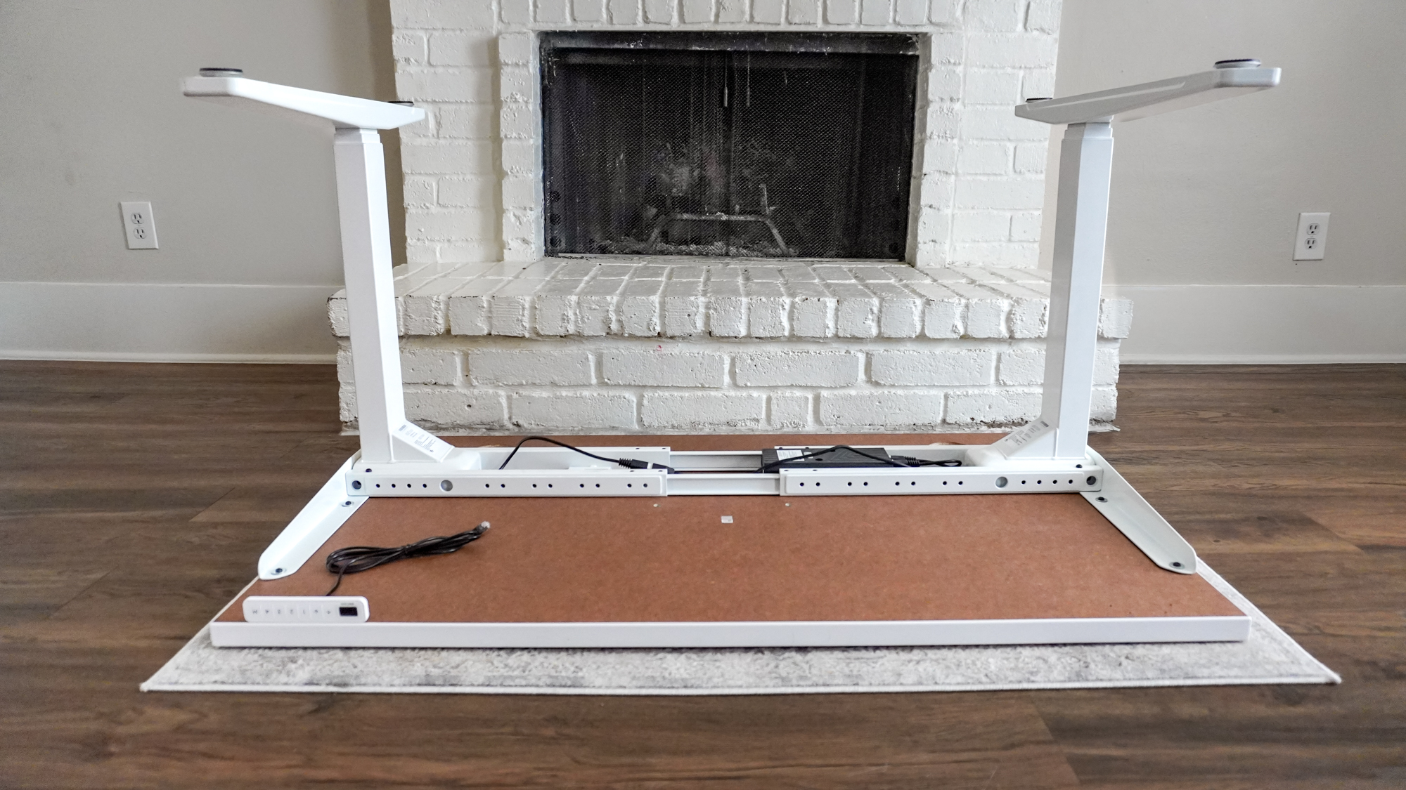 Building the University of Texas desk from the Uplift Desk Collegiate Collection