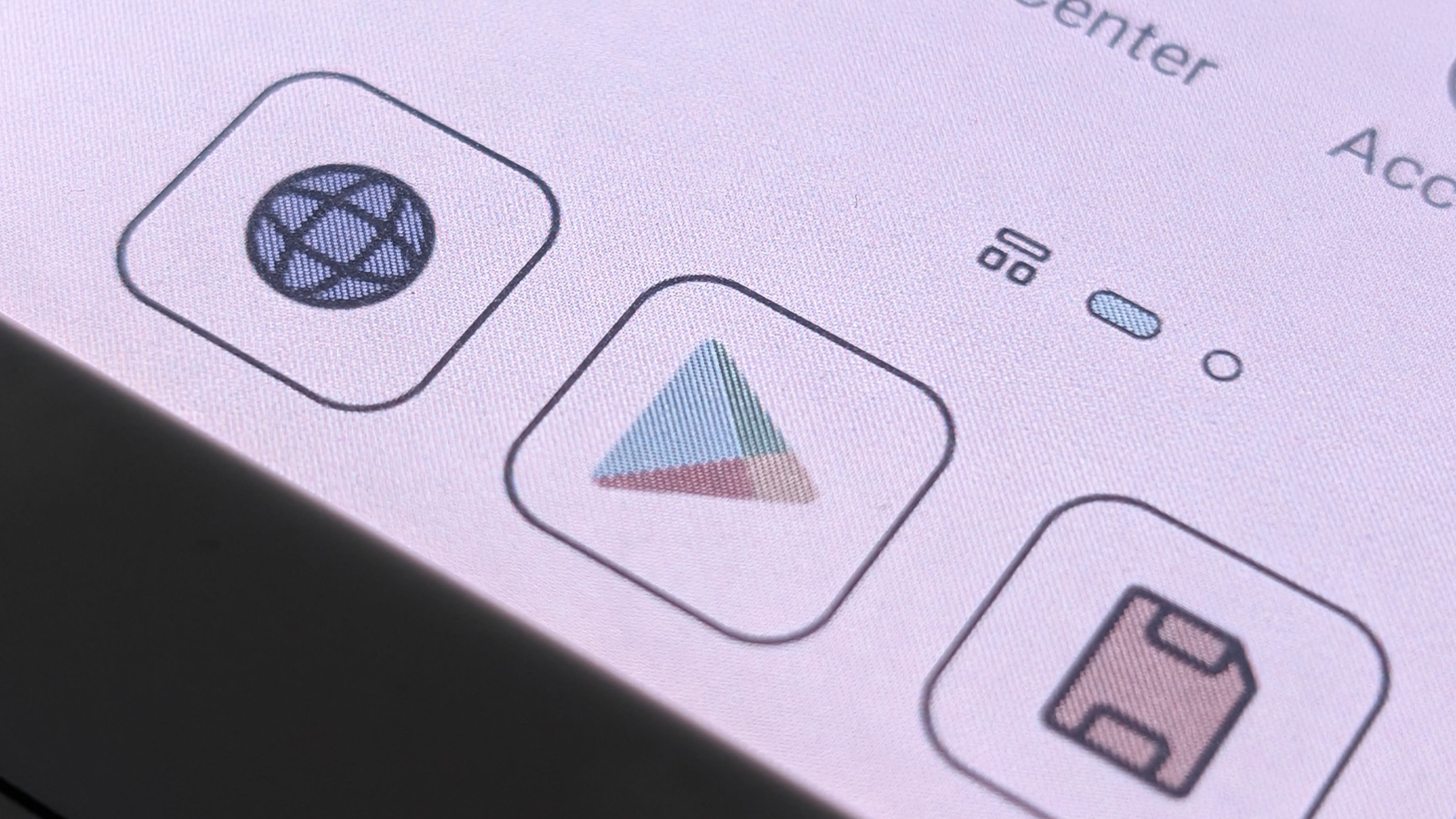 Boox Palma 2 Pro color icons close up