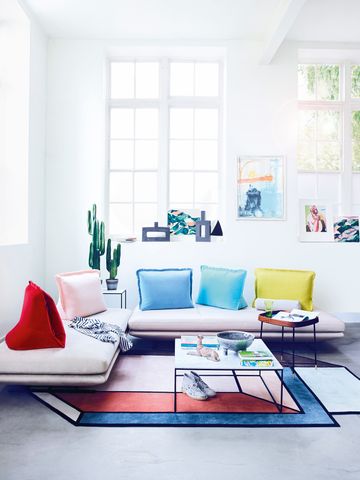 Bauhaus interiors are staging a comeback this year to brighten up your ...