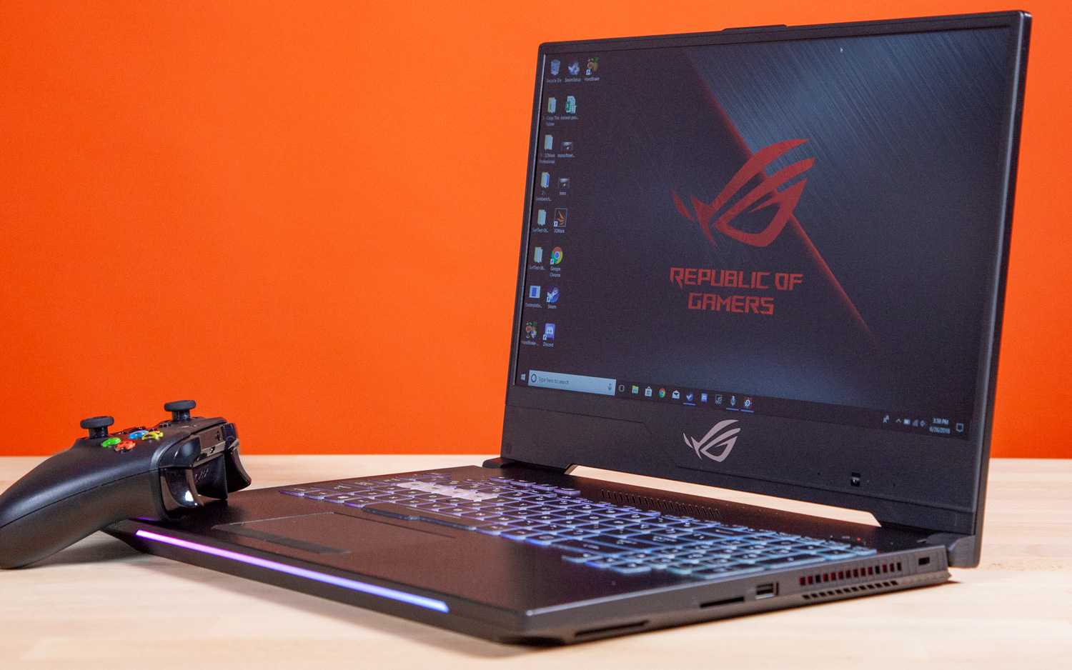 Klappe Oprigtighed kommentator Asus ROG Strix Hero II Gaming Laptop Review: Clever Design, Great Sound -  Tom's Hardware | Tom's Hardware