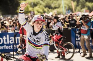 Rachel Atherton continues World Cup dominance with Fort William victory