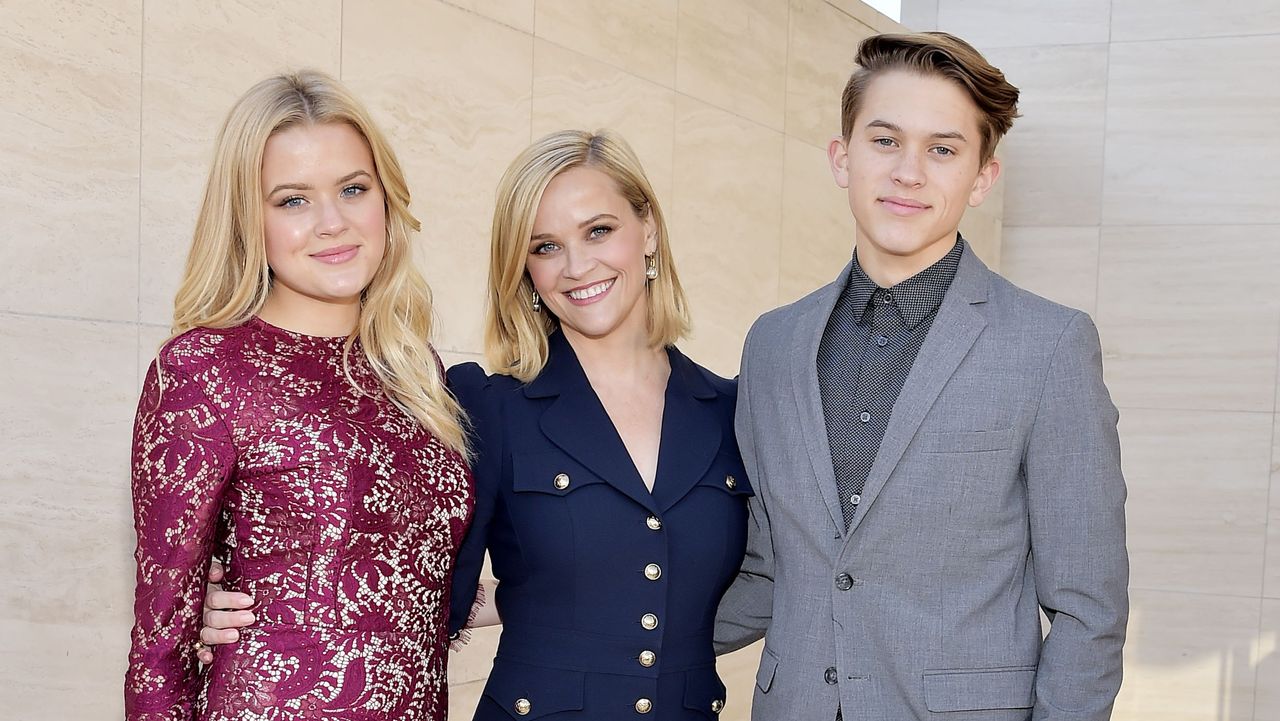 hollywood, california december 11 l r ava elizabeth phillippe, honoree reese witherspoon, and deacon reese phillippe attend the hollywood reporters power 100 women in entertainment at milk studios on december 11, 2019 in hollywood, california photo by stefanie keenangetty images for the hollywood reporter