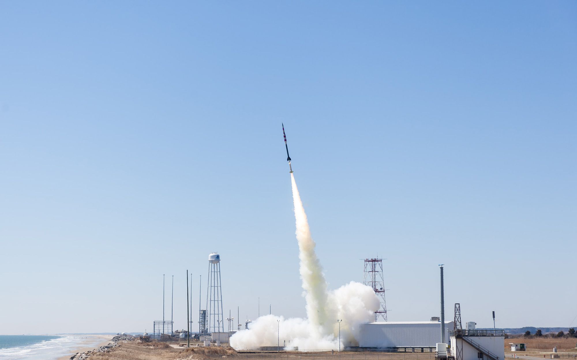 NASA Rocket Launches Supersonic Mars Parachute in Key Test | Space