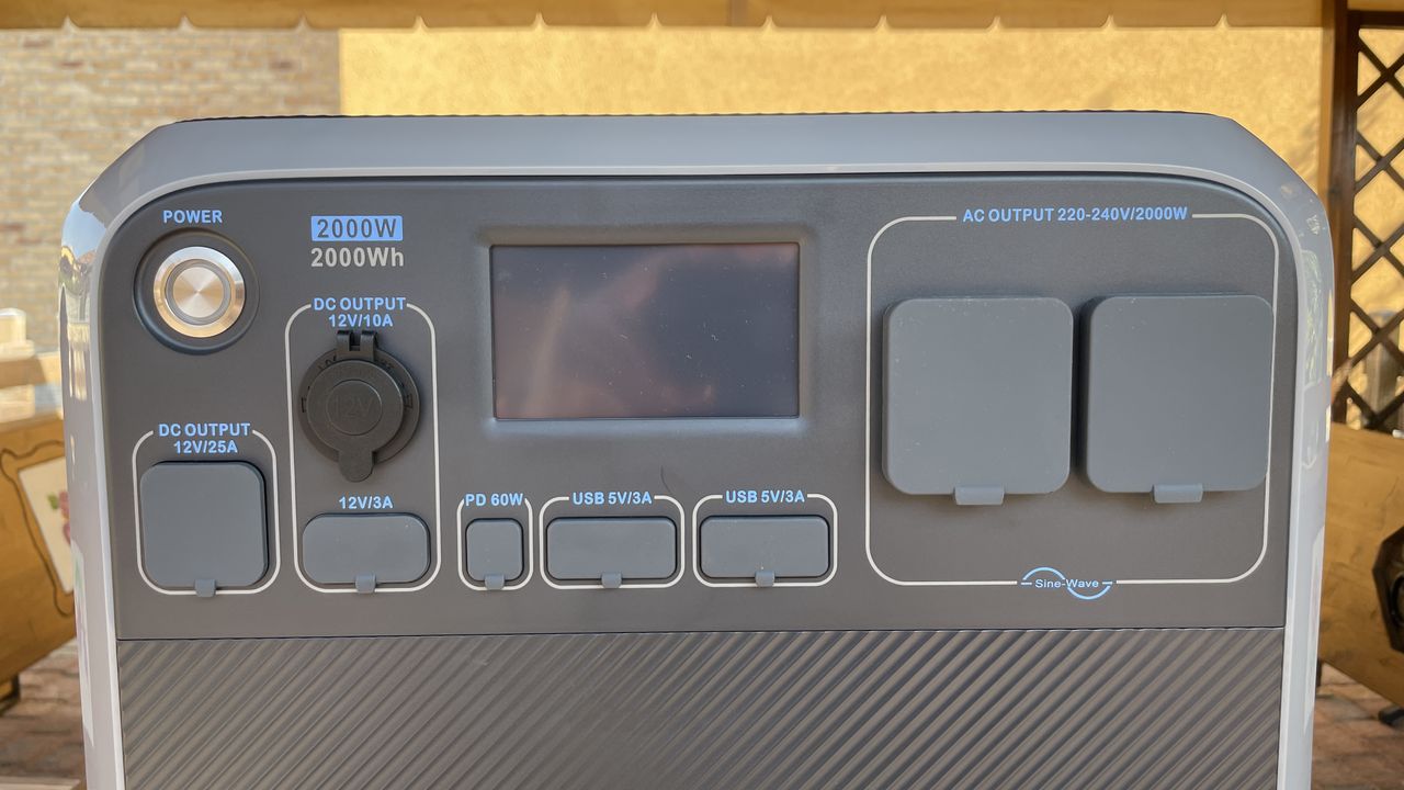 Bluetti PowerOak AC200P