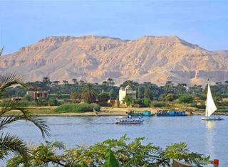 nile-river-100622-02