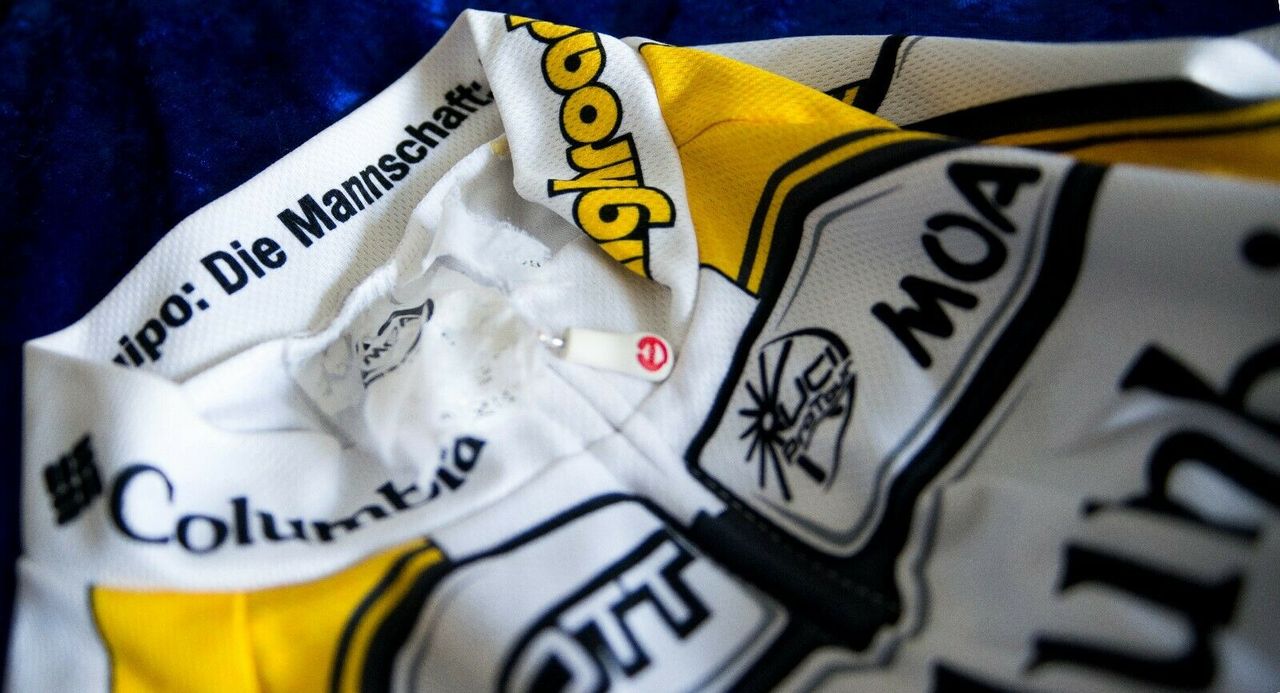 The label looks as though it used to have a team rider&rsquo;s name on it; the seller believes that it could read 'Edvald Boasson Hagen'