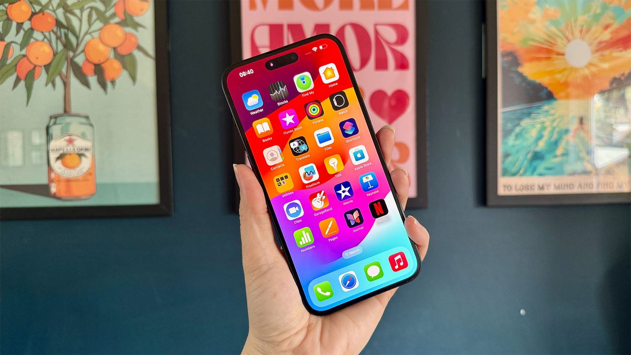 Apple iPhone 15 Plus smartphone