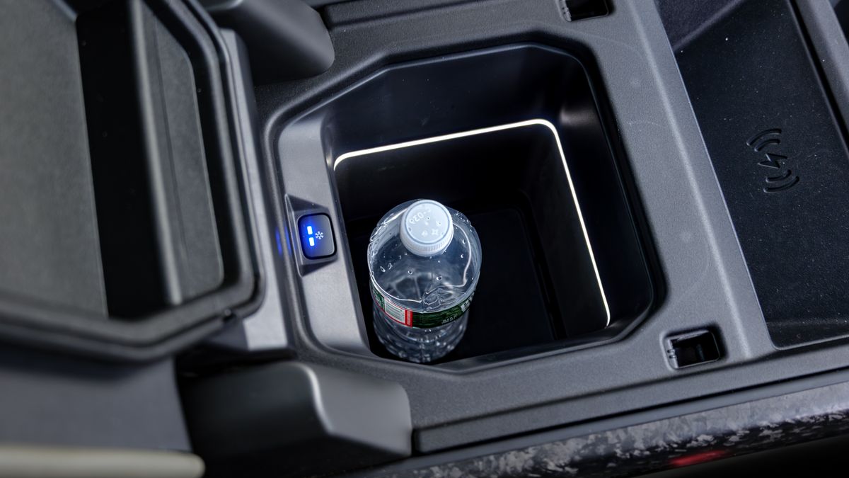 2025 Land Rover Defender test drive.