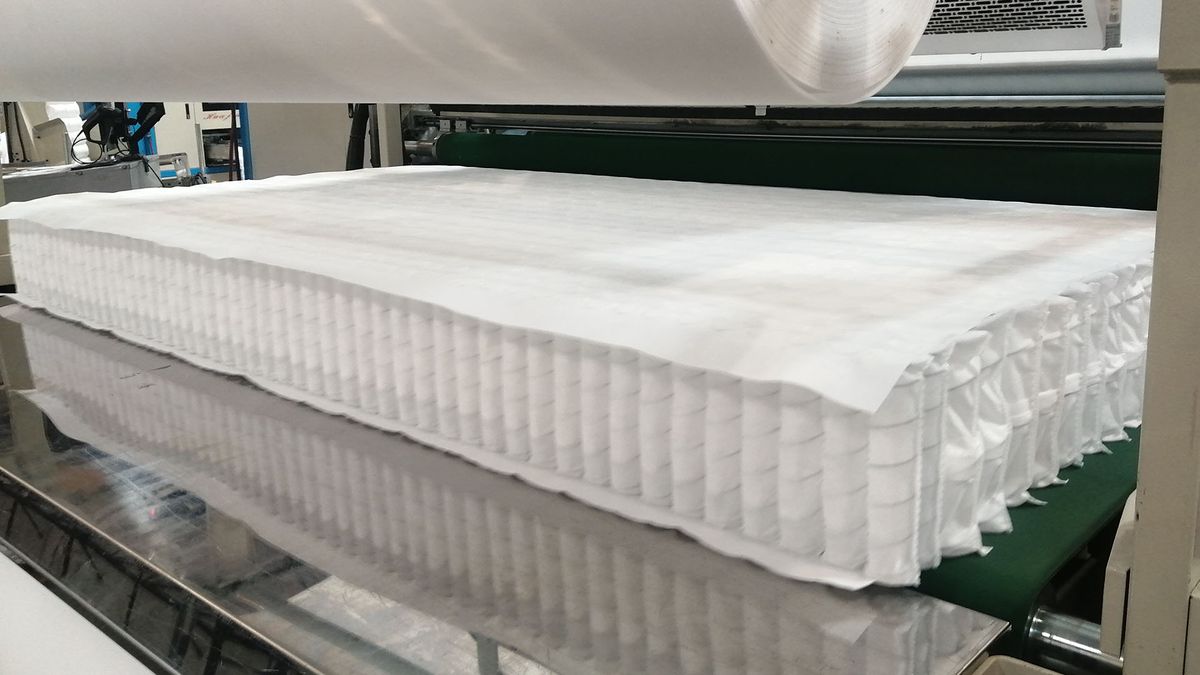 Are bed in a box mattresses good quality? Here's what two mattress
