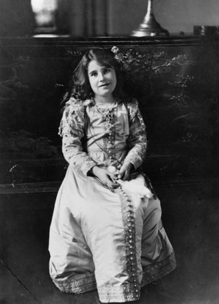 A young Elizabeth Bowes Lyon