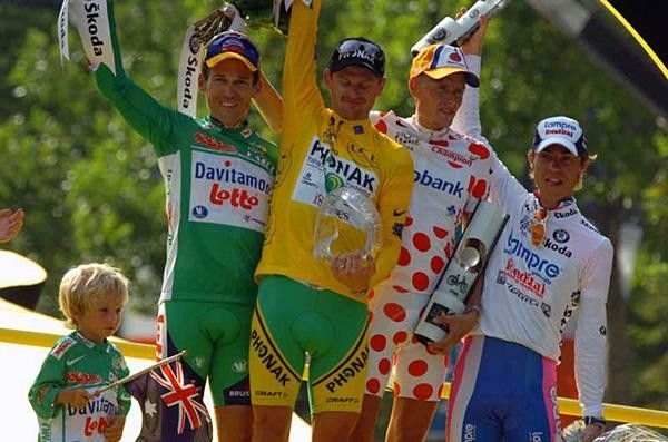 The jersey winners: Robbie McEwen (points), Floyd Landis (overall), Michael Rasmussen (mountains) and Damiano Cunego (best young rider)