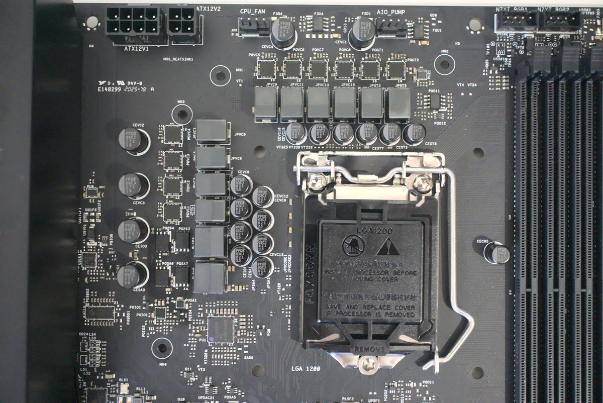 NZXT N7 Z490
