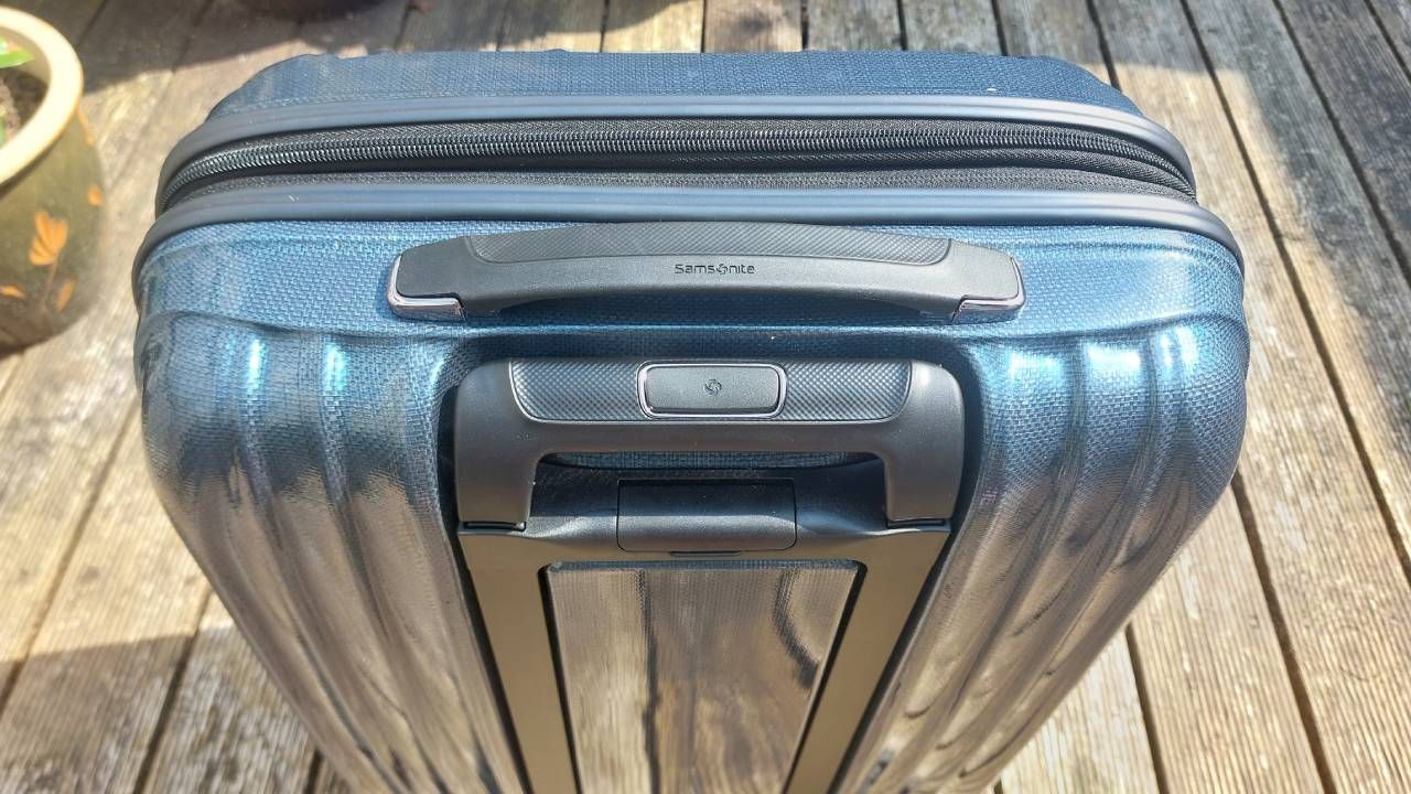 Samsonite Nexis Spinner (55cm)