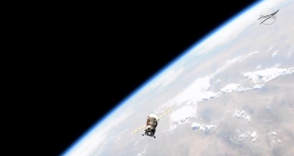An uncrewed Soyuz MS-14 spacecraft carrying the humanoid robot Skybot F-850 and supplies approaches the International Space Station during an aborted docking attempt on Aug. 24, 2019.