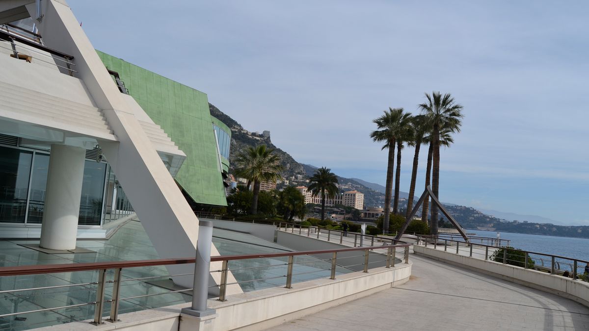 The Grimaldi Forum is right by the sea. Like Bike claims to be 'The Most Glamorous Bike Show on Earth', and this setting is a good start