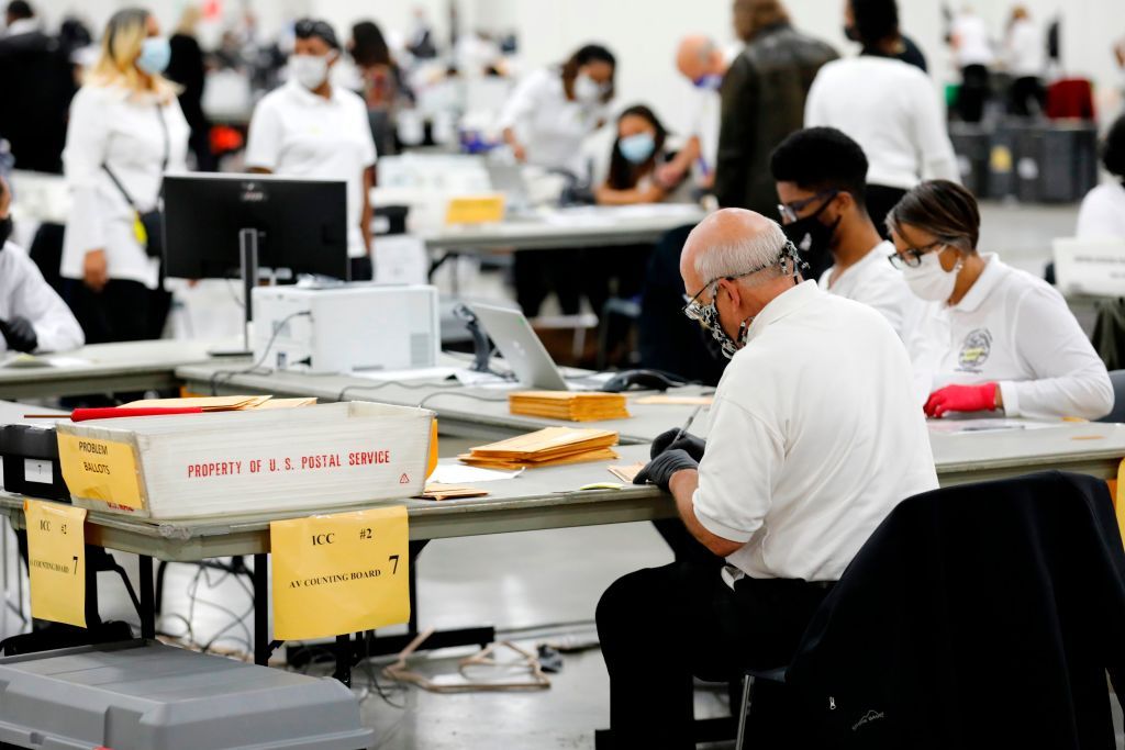 Detroit election workers