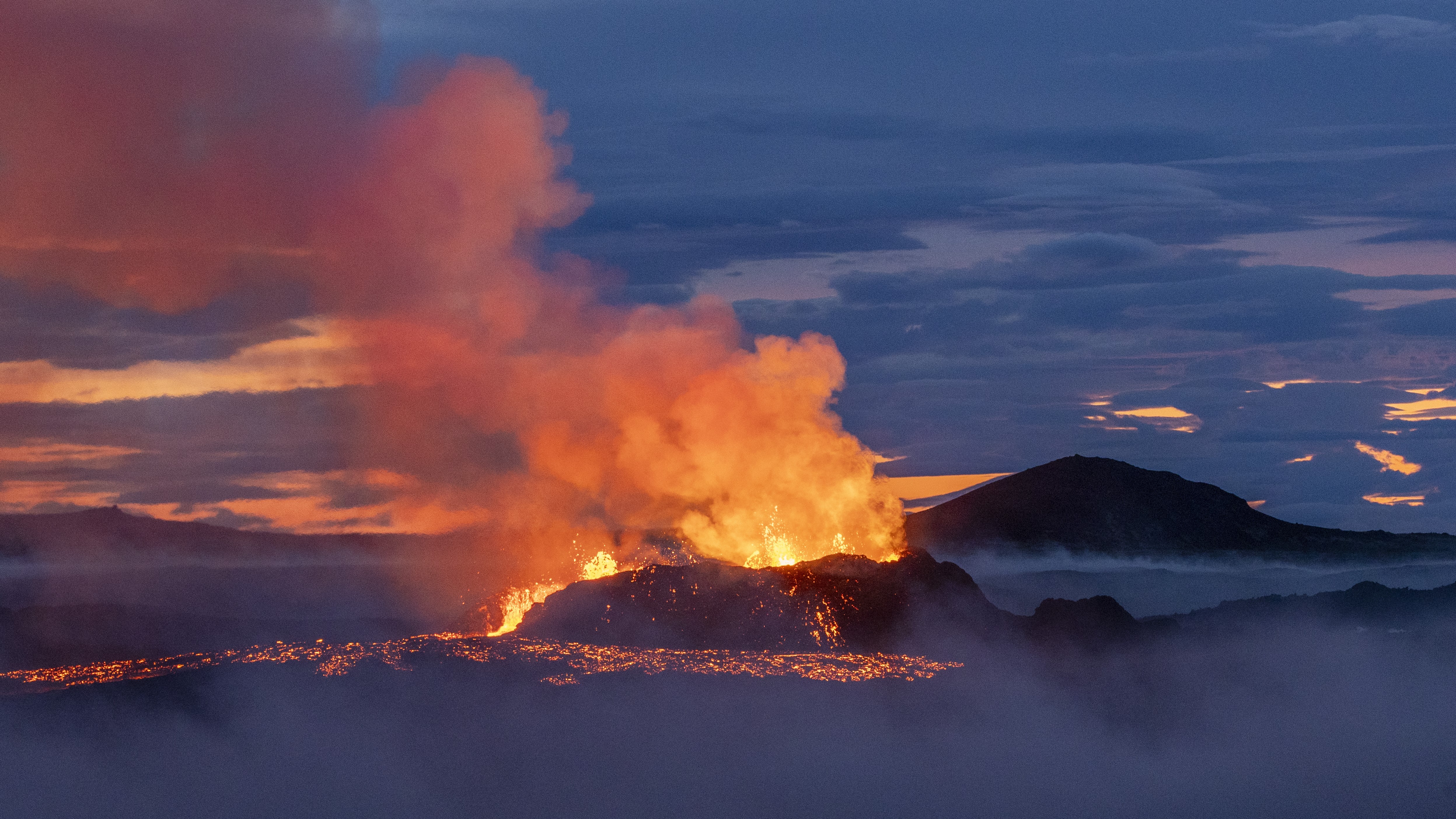'Time's finally up': Impending Iceland eruption is part of centuries-long volcanic pulse thumbnail