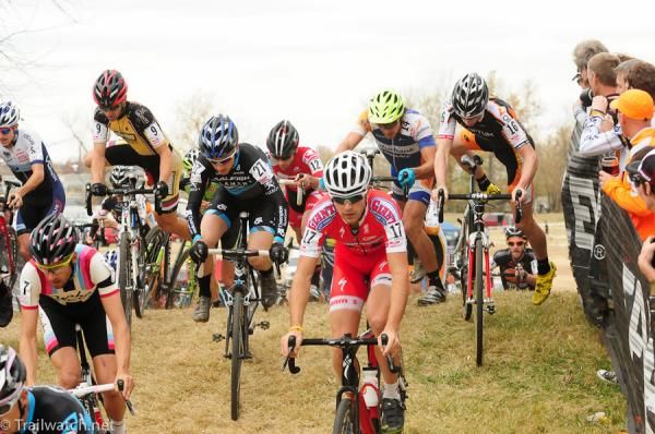Elite men lap one action