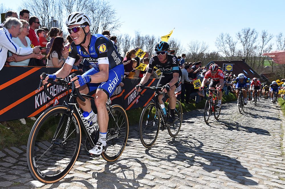 Tony Martin leads Sal Puccio in the Tour of Flanders 2016