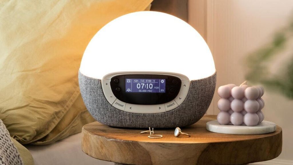 Best sunrise alarm clocks 2024: tested by a sleep expert | Homes & Gardens