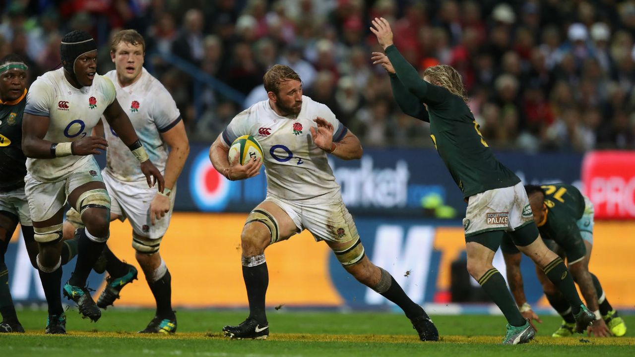 Chris Robshaw missed England’s autumn internationals due to a knee injury