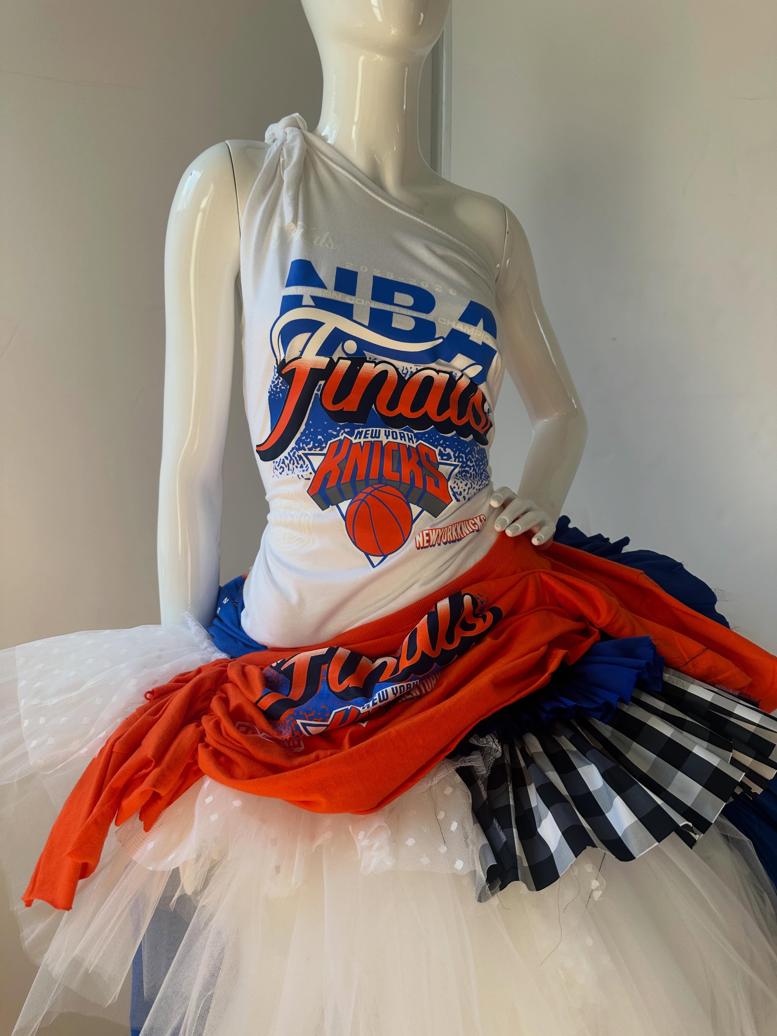 Rama Duwaji's Miss Claire Sullivan Knicks parade outfit