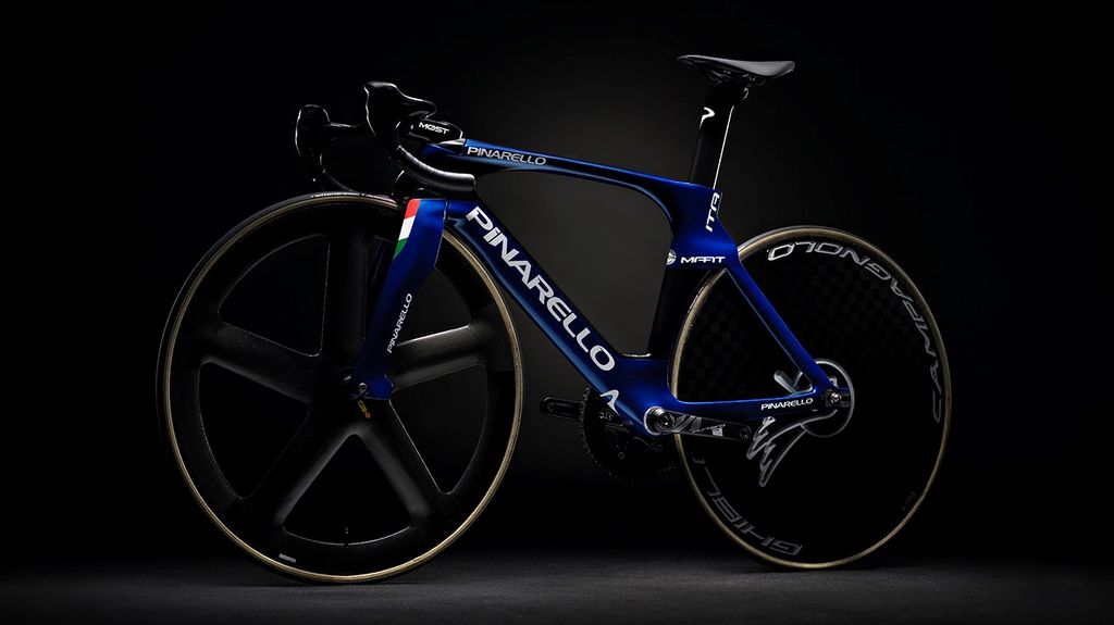 The new Pinarello MAAT track bike looks blisteringly fast and uncannily ...